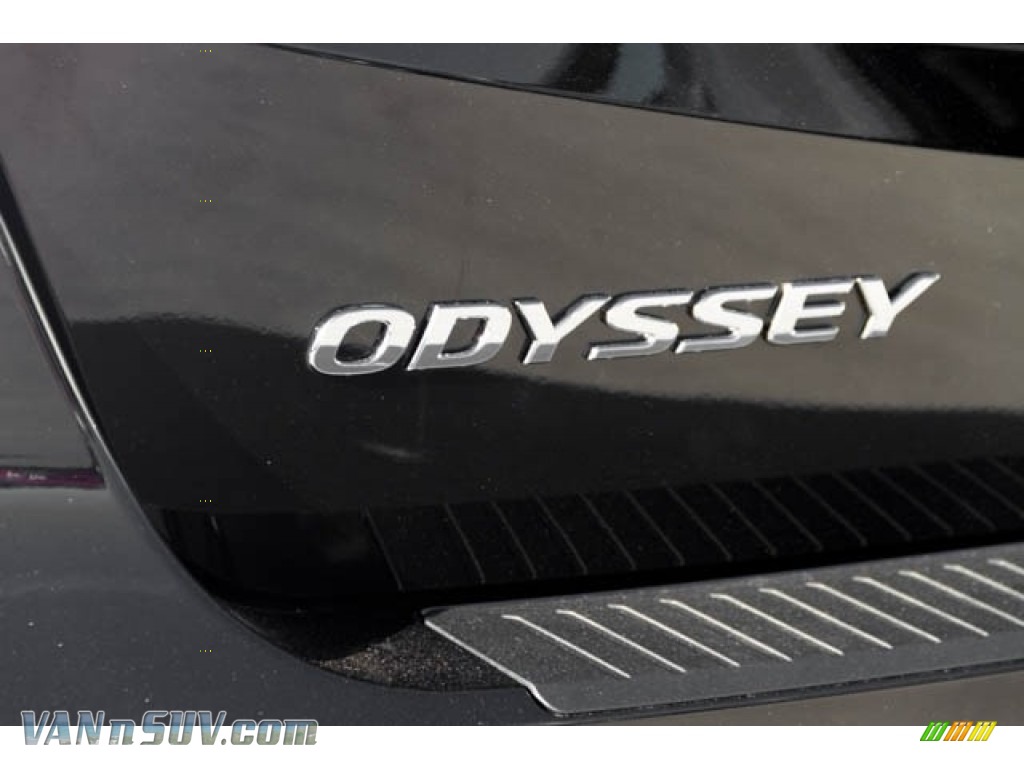 2020 Odyssey Elite - Crystal Black Pearl / Mocha photo #3