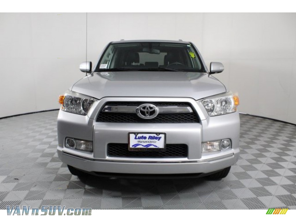2013 4Runner Limited - Classic Silver Metallic / Black Leather photo #2