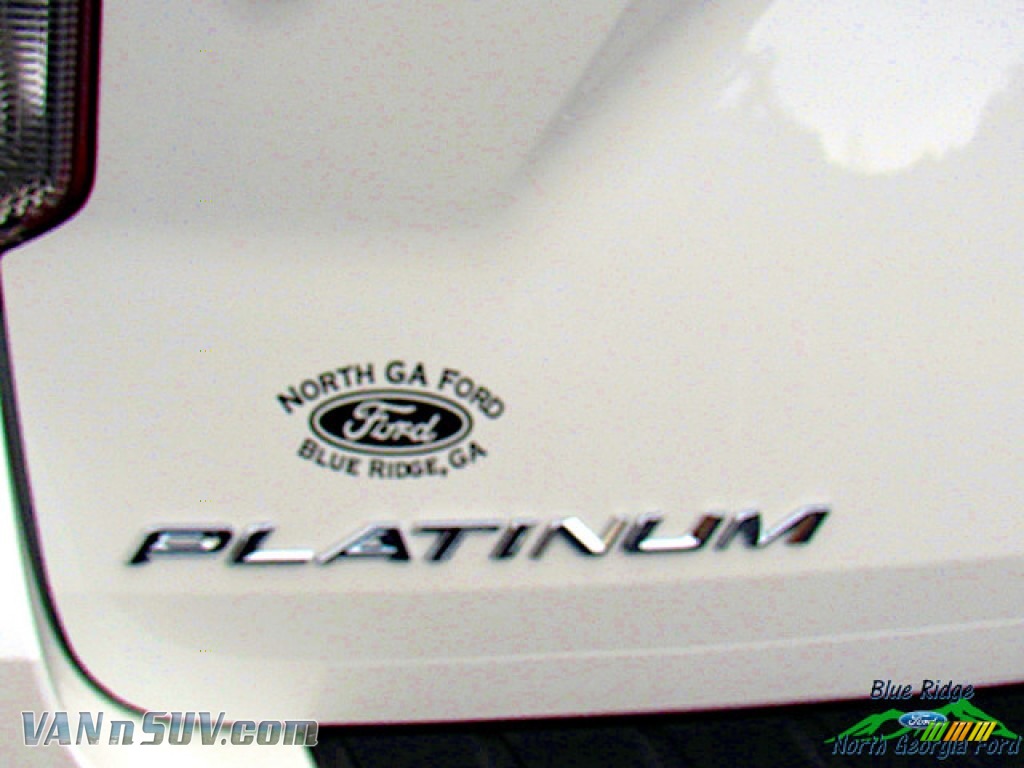 2020 Explorer Platinum 4WD - Star White Metallic Tri-Coat / Sandstone photo #38