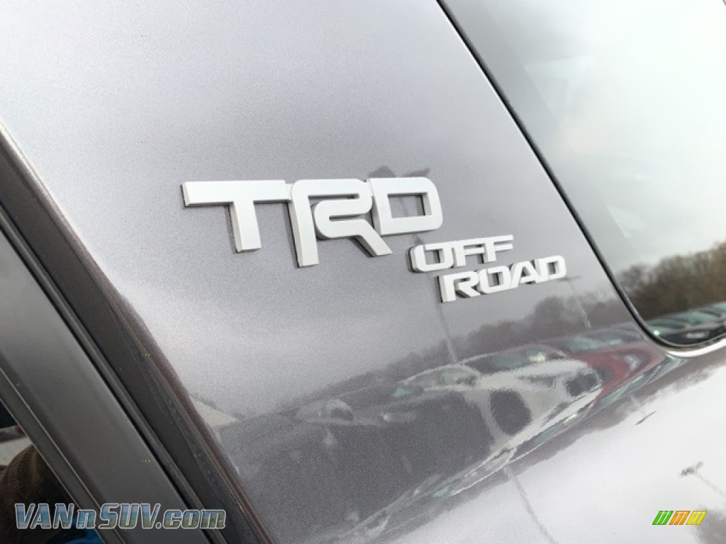 2020 4Runner TRD Off-Road Premium 4x4 - Magnetic Gray Metallic / Black photo #8