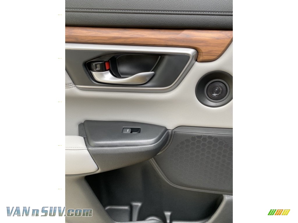 2019 CR-V Touring AWD - Gunmetal Metallic / Gray photo #17