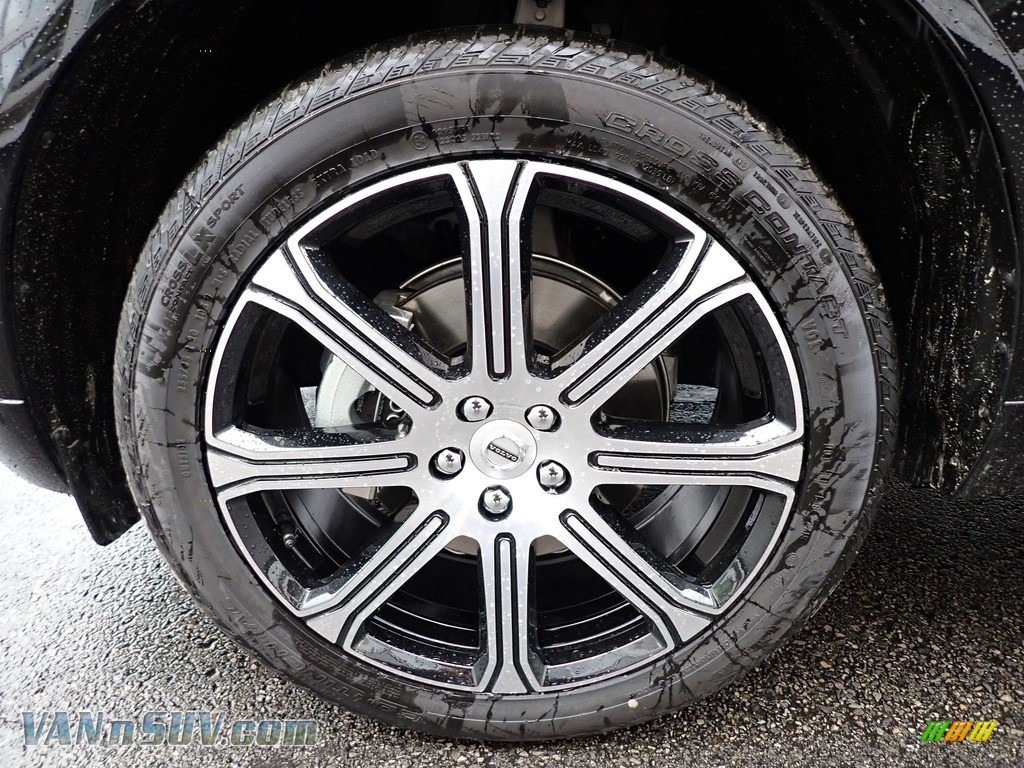 2020 XC60 T5 AWD Inscription - Onyx Black Metallic / Charcoal photo #6