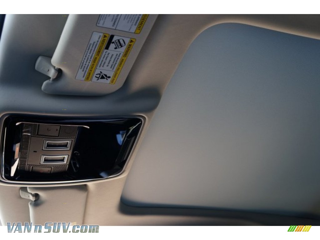 2020 Range Rover Velar S - Eiger Gray Metallic / Ebony/Ebony photo #26
