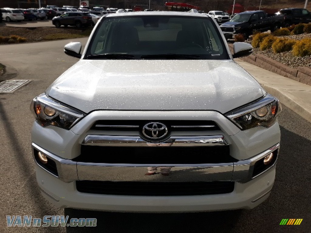 2020 4Runner Limited 4x4 - Blizzard White Pearl / Hickory photo #37
