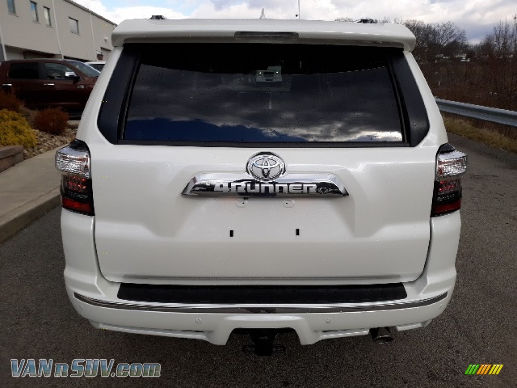 2020 4Runner Limited 4x4 - Blizzard White Pearl / Hickory photo #46