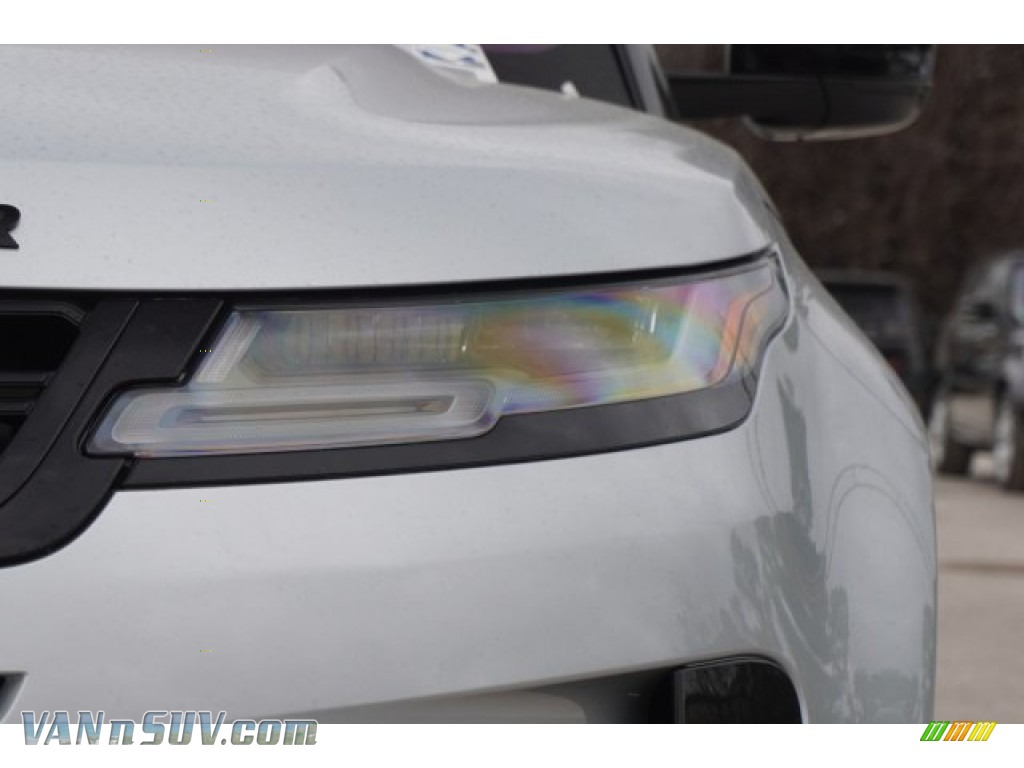 2020 Range Rover Evoque SE - Indus Silver Metallic / Cloud photo #6