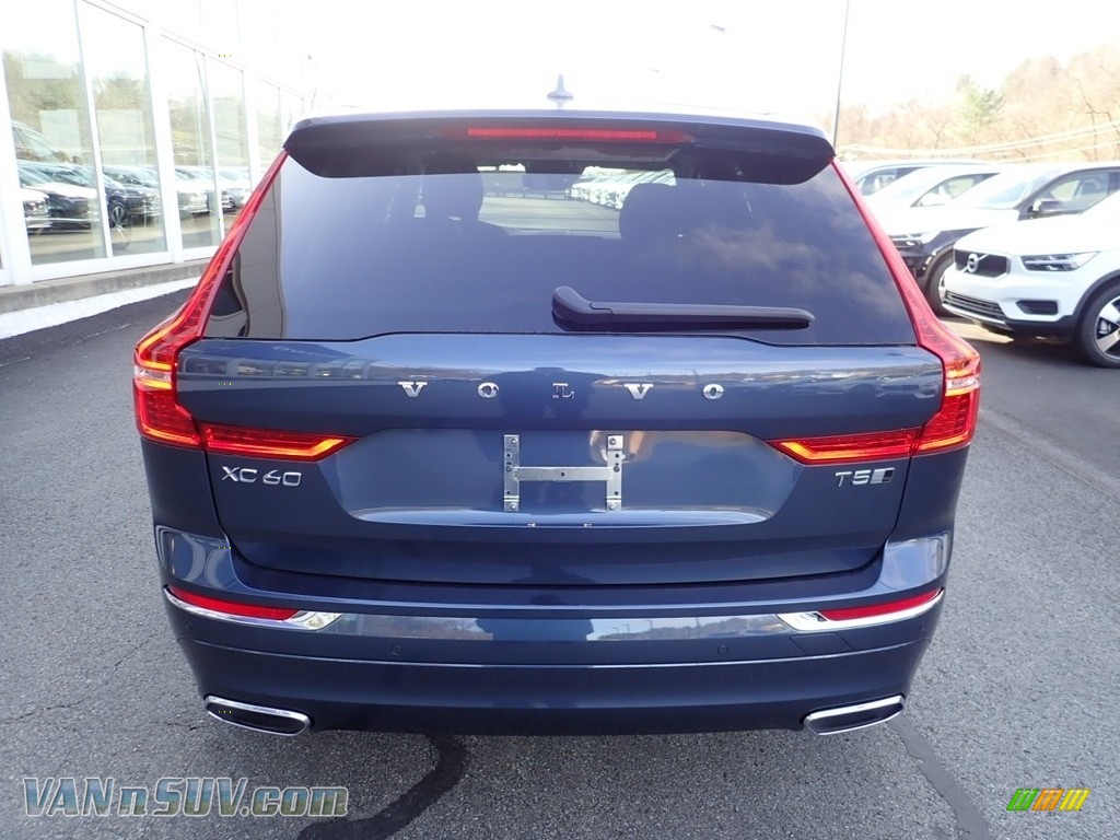 2020 XC60 T5 AWD Inscription - Denim Blue Metallic / Maroon Brown photo #3