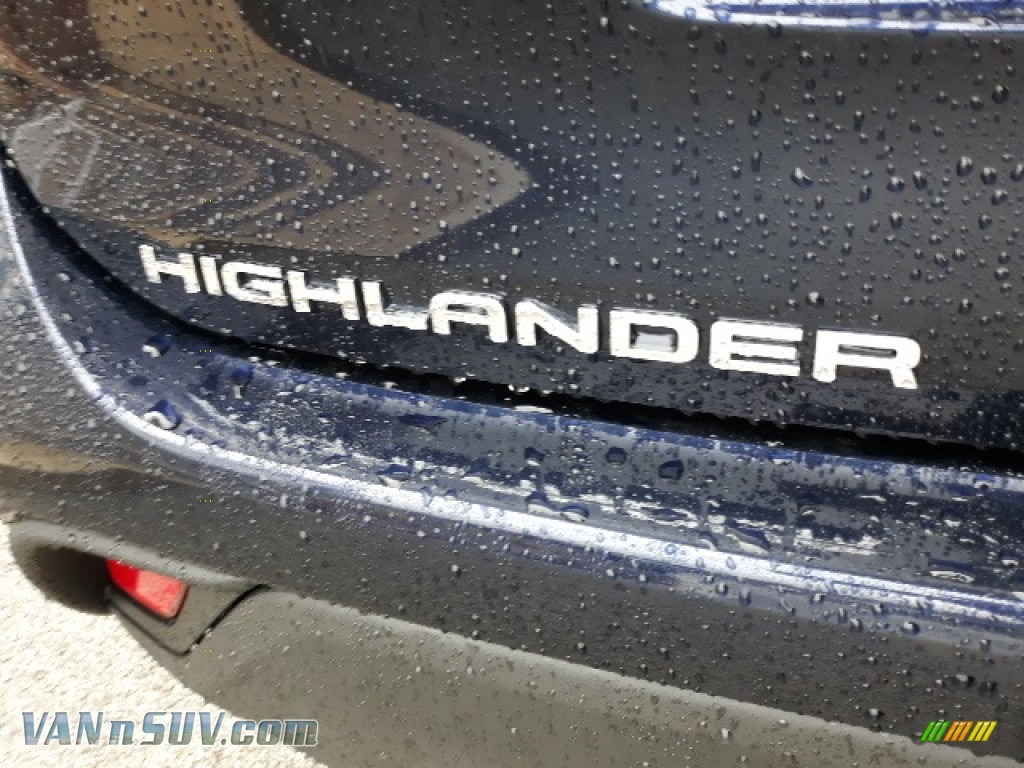 2020 Highlander XLE AWD - Blueprint / Graphite photo #48