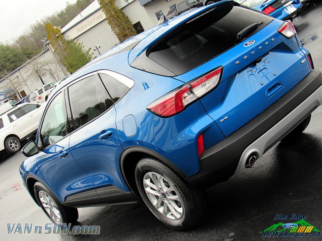 2020 Escape SE 4WD - Velocity Blue Metallic / Sandstone photo #33
