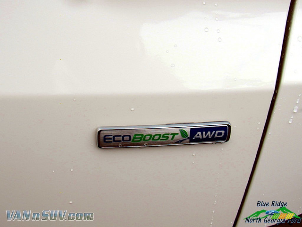 2020 Escape Titanium 4WD - Star White Metallic Tri-Coat / Sandstone photo #36