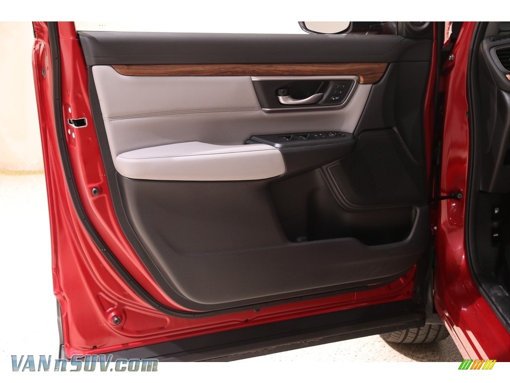 2020 CR-V Touring AWD - Radiant Red Metallic / Gray photo #4