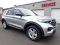 Ford Explorer XLT 4WD Iconic Silver Metallic photo #10