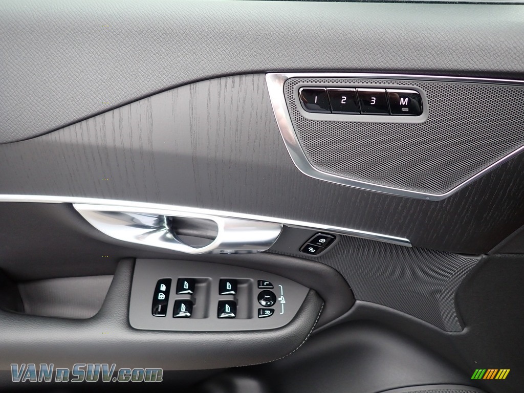 2020 XC90 T5 AWD Momentum - Osmium Gray Metallic / Charcoal photo #10