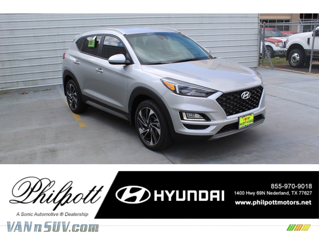 Stellar Silver / Gray Hyundai Tucson Sport