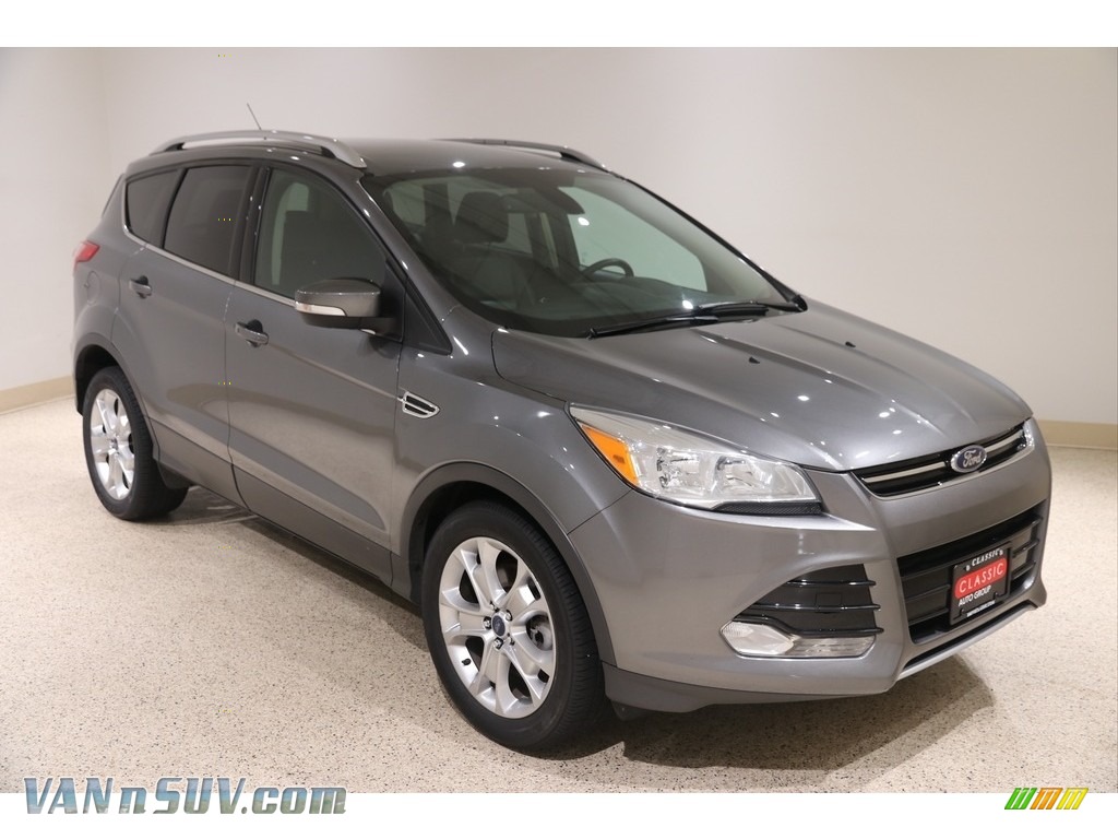 Sterling Gray / Charcoal Black Ford Escape Titanium 2.0L EcoBoost 4WD