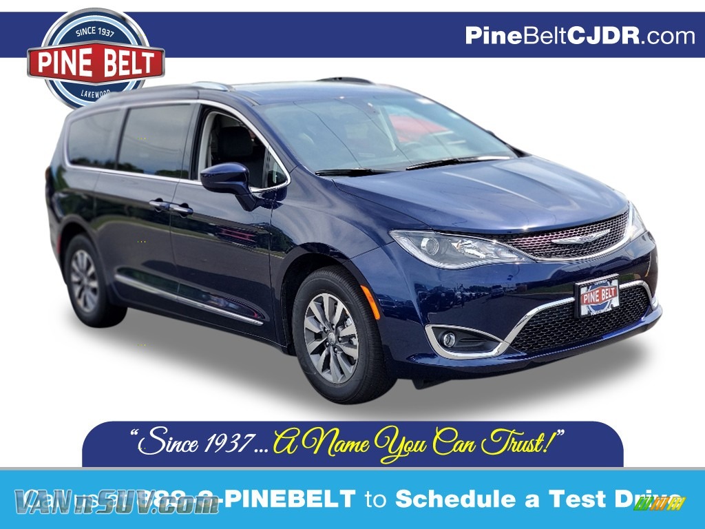 2020 Pacifica Touring L Plus - Jazz Blue Pearl / Alloy/Black photo #1