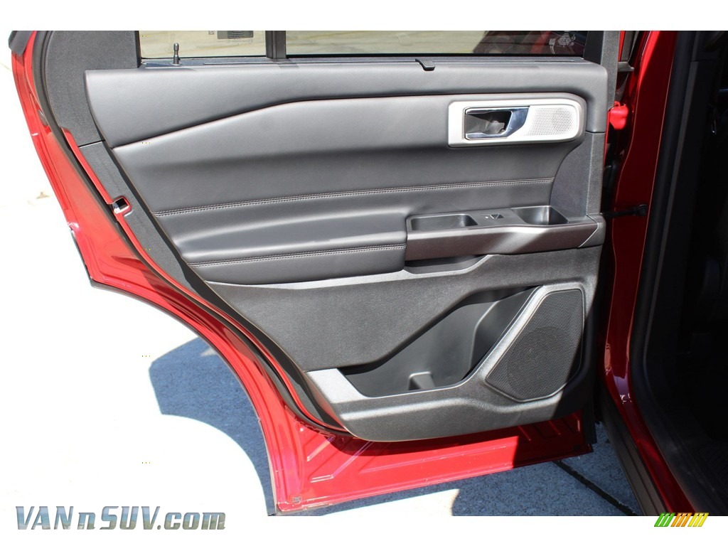 2020 Explorer Platinum 4WD - Rapid Red Metallic / Ebony photo #20