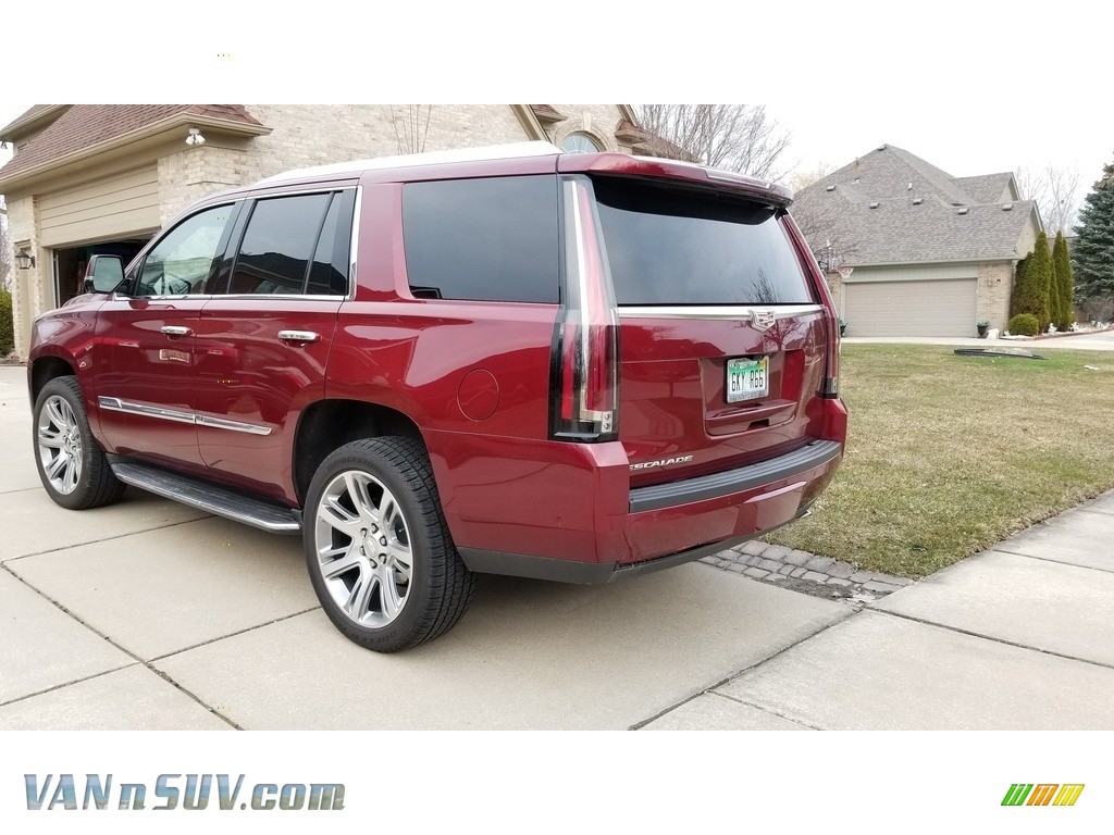 2017 Escalade Luxury 4WD - Red Passion Tintcoat / Shale/Cocoa Accents photo #5