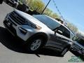 Ford Explorer XLT 4WD Iconic Silver Metallic photo #30