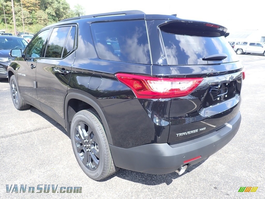traverse sapphire black