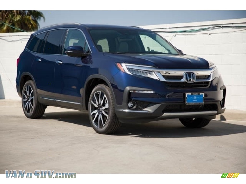 2021 Honda Pilot Touring in Obsidian Blue Pearl for sale 000447