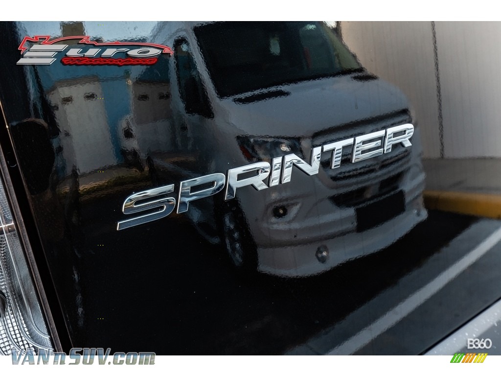2020 Sprinter 3500 Passenger Van Conversion - Black Blue / Beige photo #35