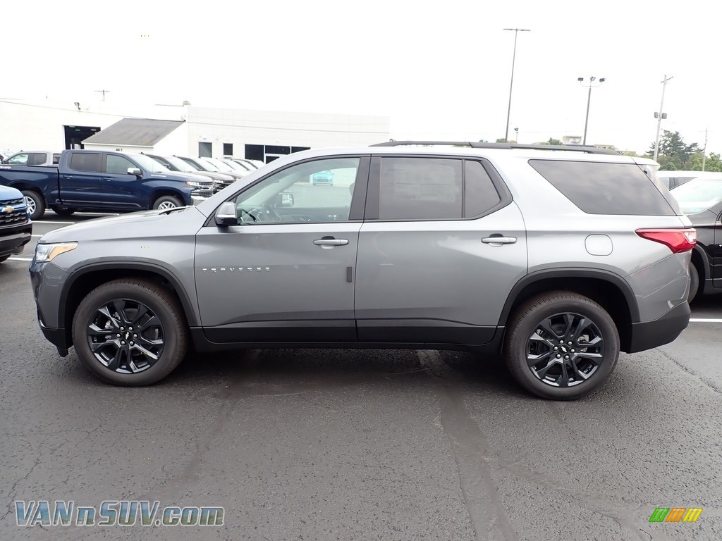 traverse sapphire black