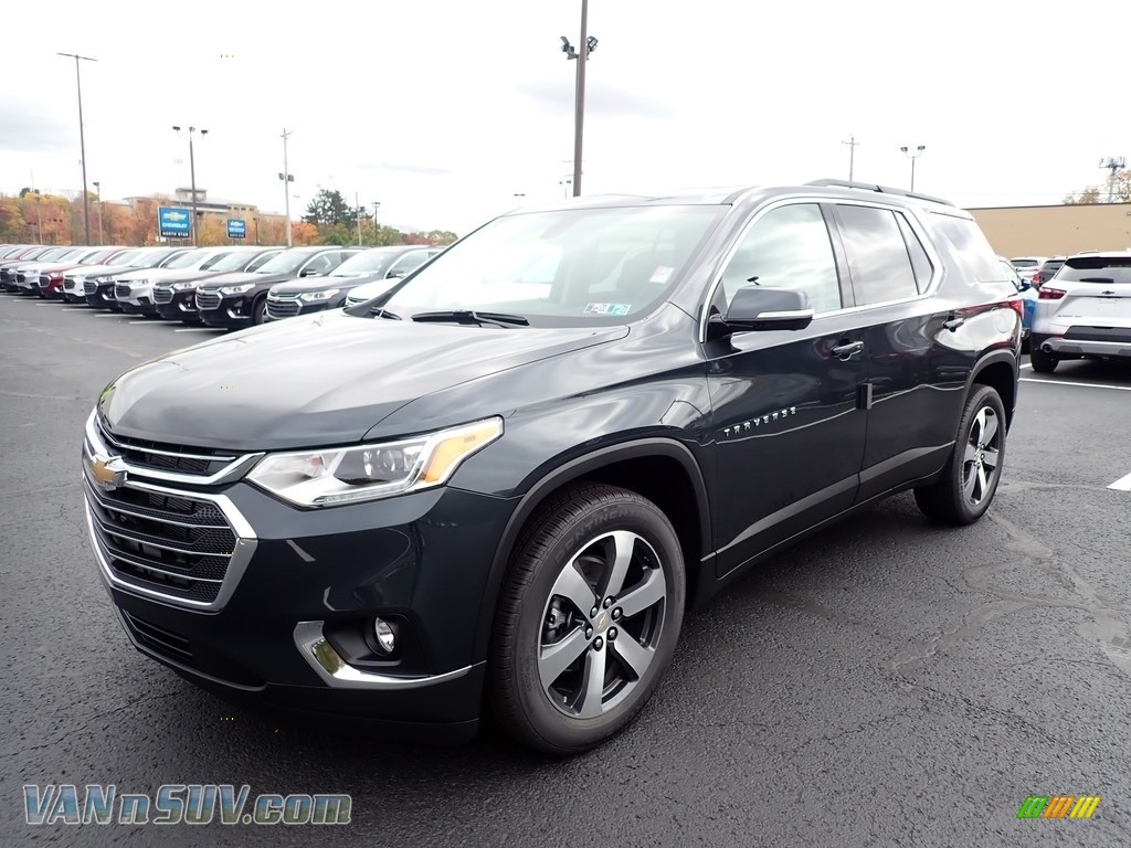 traverse sapphire black