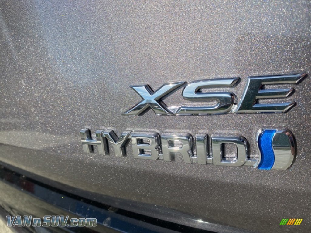 2021 Sienna XSE AWD Hybrid - Predawn Gray Mica / Graphite photo #17