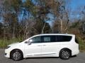 Chrysler Pacifica Hybrid Limited Luxury White Pearl photo #1