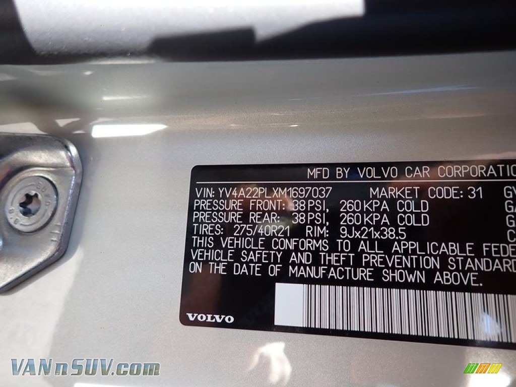 2021 XC90 T6 AWD Inscription - Birch Light Metallic / Blonde/Charcoal photo #10
