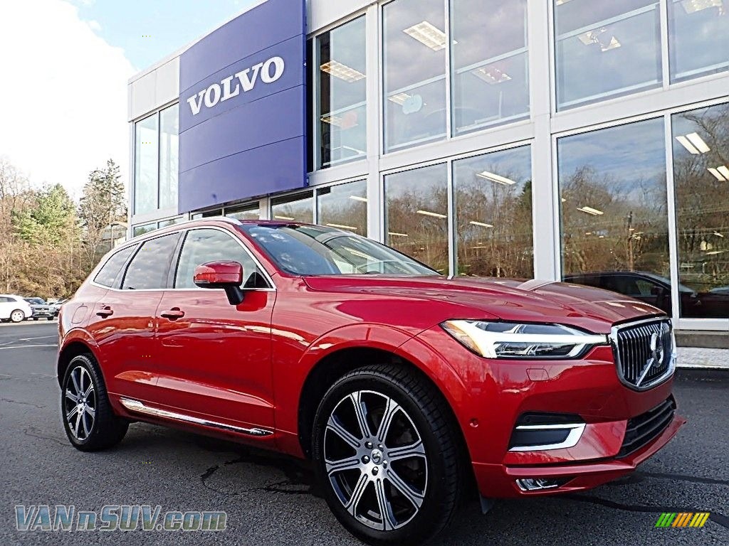 2018 XC60 T6 AWD Inscription - Passion Red / Blonde photo #1
