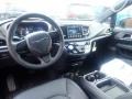 Chrysler Pacifica Hybrid Limited Brilliant Black Crystal Pearl photo #13