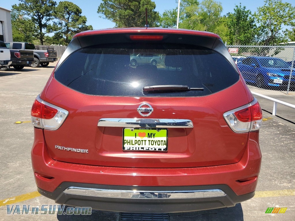 2014 Pathfinder S - Cayenne Red / Charcoal photo #5