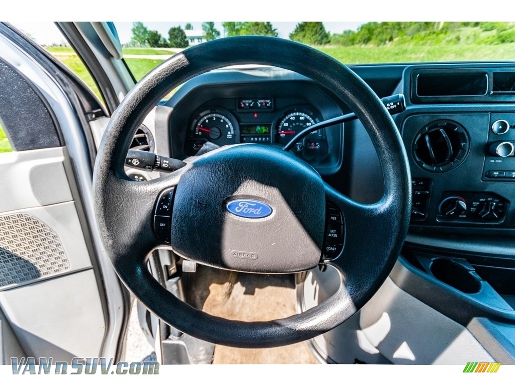 2013 E Series Van E350 XL Extended Passenger - Oxford White / Medium Flint photo #31