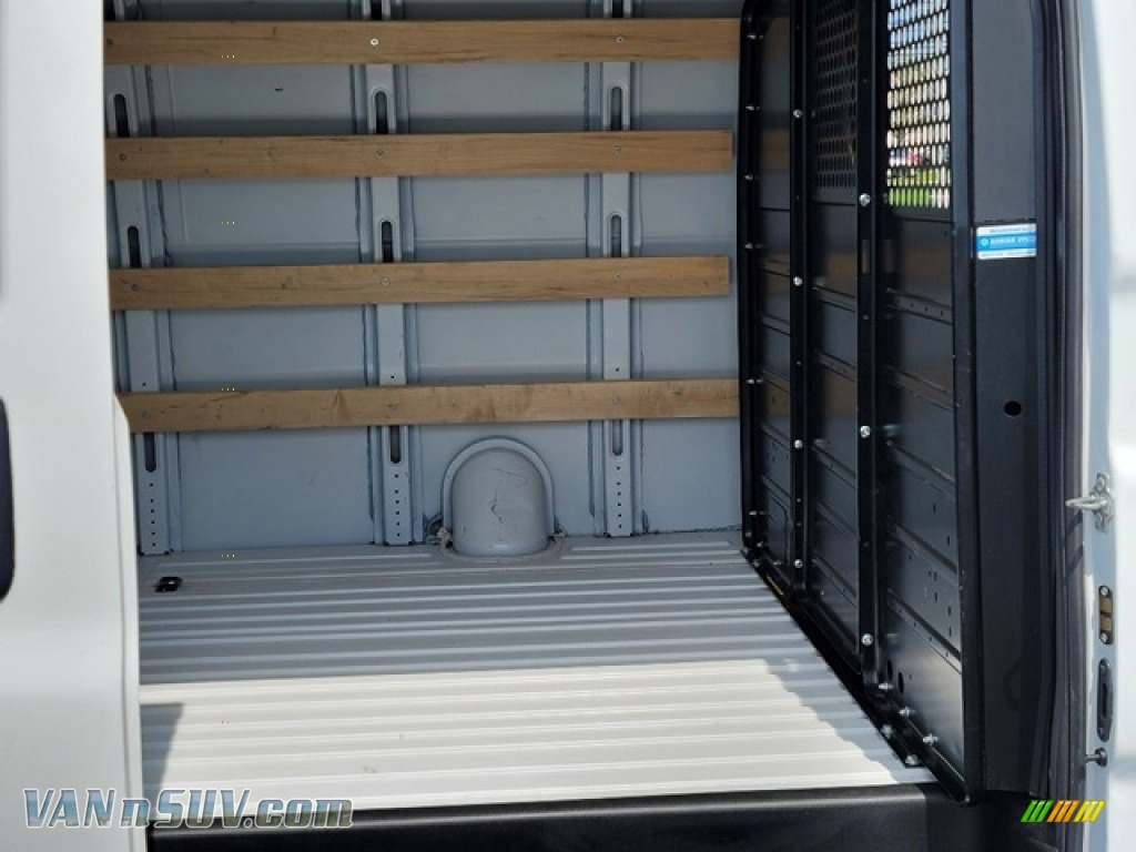 2019 Savana Van 2500 Cargo - Summit White / Medium Pewter photo #21