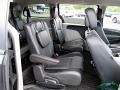 Chrysler Town & Country Touring Brilliant Black Crystal Pearl photo #13