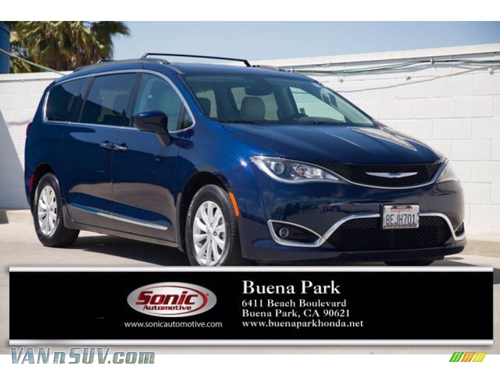 2017 Pacifica Touring L - Jazz Blue Pearl / Cognac/Alloy/Toffee photo #1