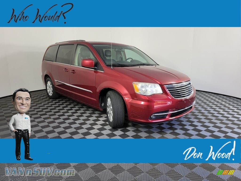 Deep Cherry Red Crystal Pearl / Black/Light Graystone Chrysler Town & Country Touring