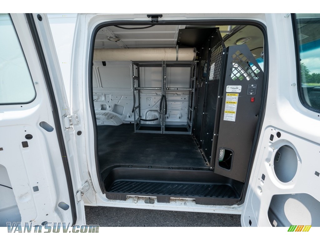 2012 E Series Van E150 Cargo - Oxford White / Medium Flint photo #26