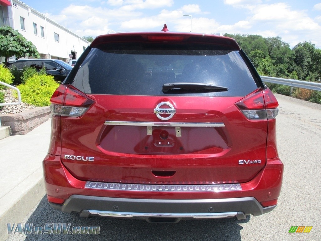 2019 Rogue SV AWD - Scarlet Ember / Charcoal photo #5