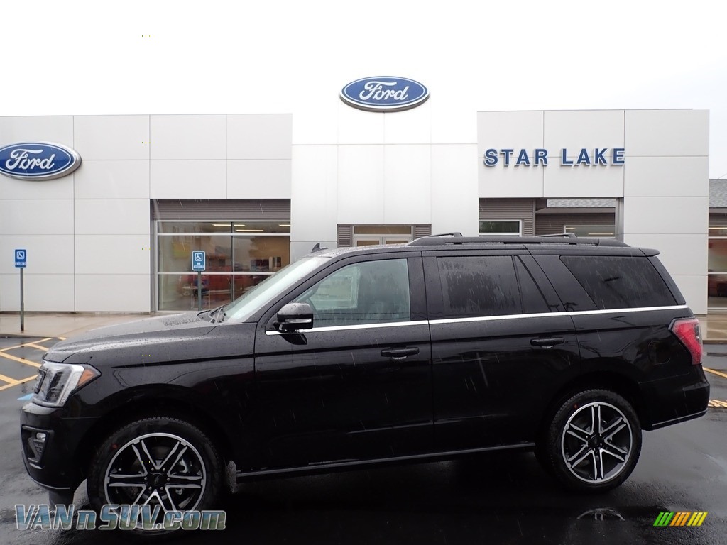 Agate Black / Ebony Ford Expedition Limited Stealth Package 4x4