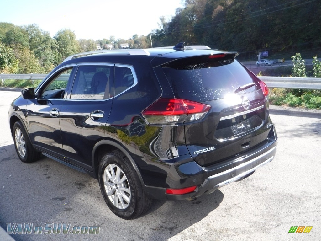 2019 Rogue SV AWD - Magnetic Black / Charcoal photo #12