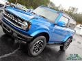Ford Bronco Outer Banks 4x4 2-Door Velocity Blue photo #25