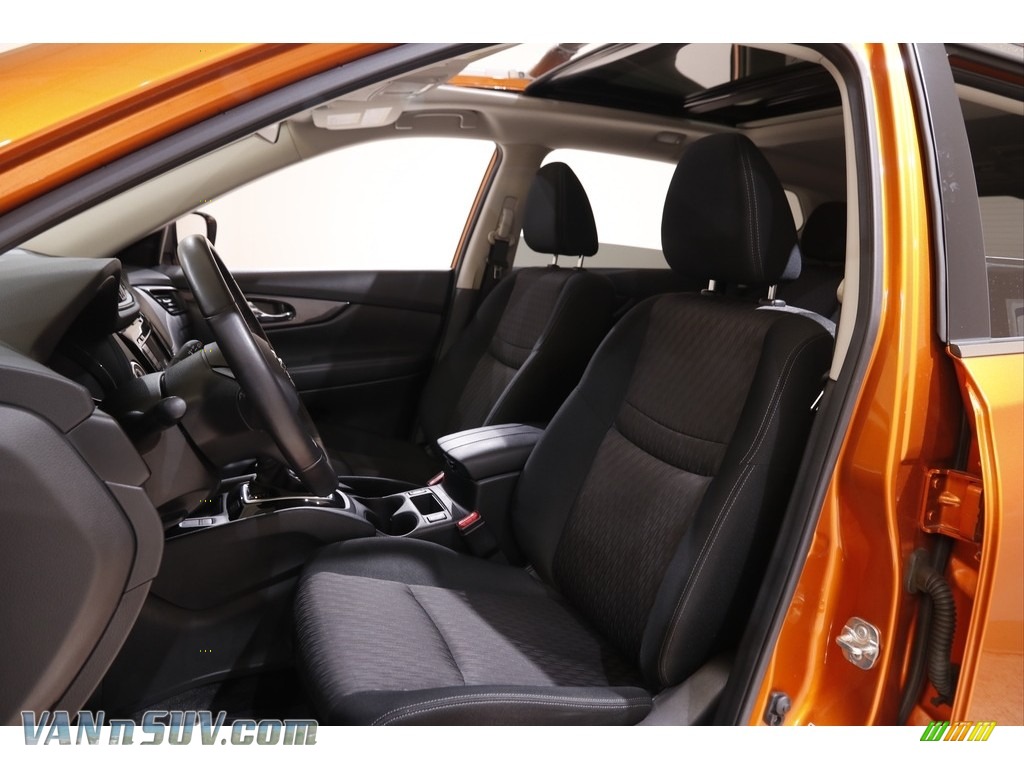 2019 Rogue S AWD - Monarch Orange Metallic / Charcoal photo #5