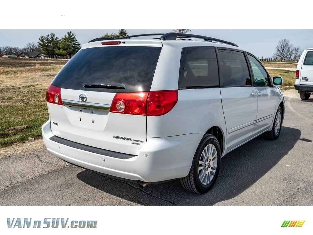 2008 Sienna XLE AWD - Arctic Frost Pearl / Stone photo #4