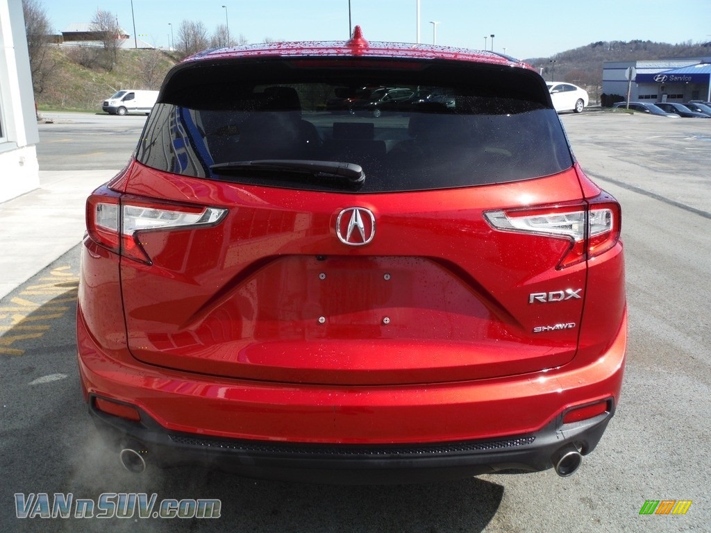 2019 RDX AWD - Performance Red Pearl / Parchment photo #9