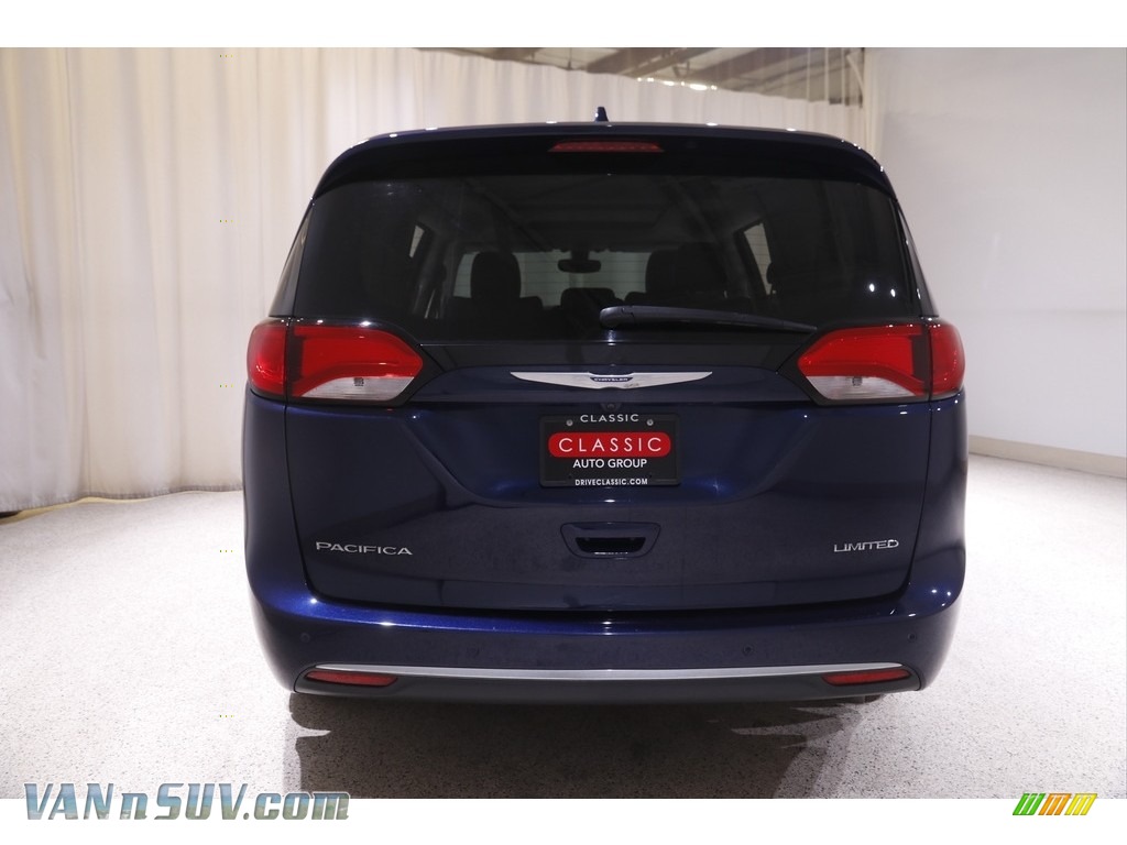 2020 Pacifica Limited - Jazz Blue Pearl / Black photo #25