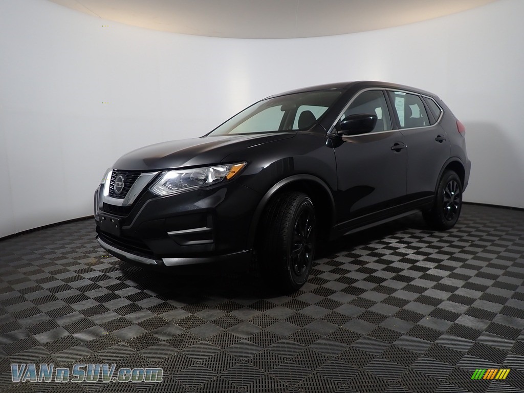 2019 Rogue S AWD - Magnetic Black / Charcoal photo #8