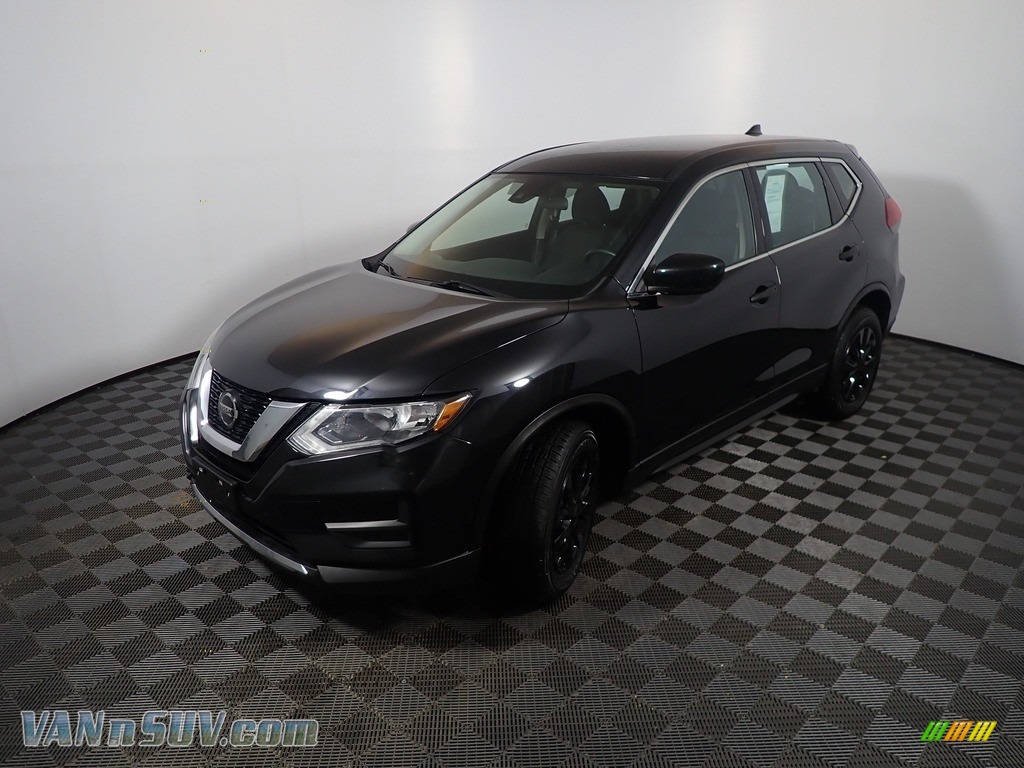 2019 Rogue S AWD - Magnetic Black / Charcoal photo #9
